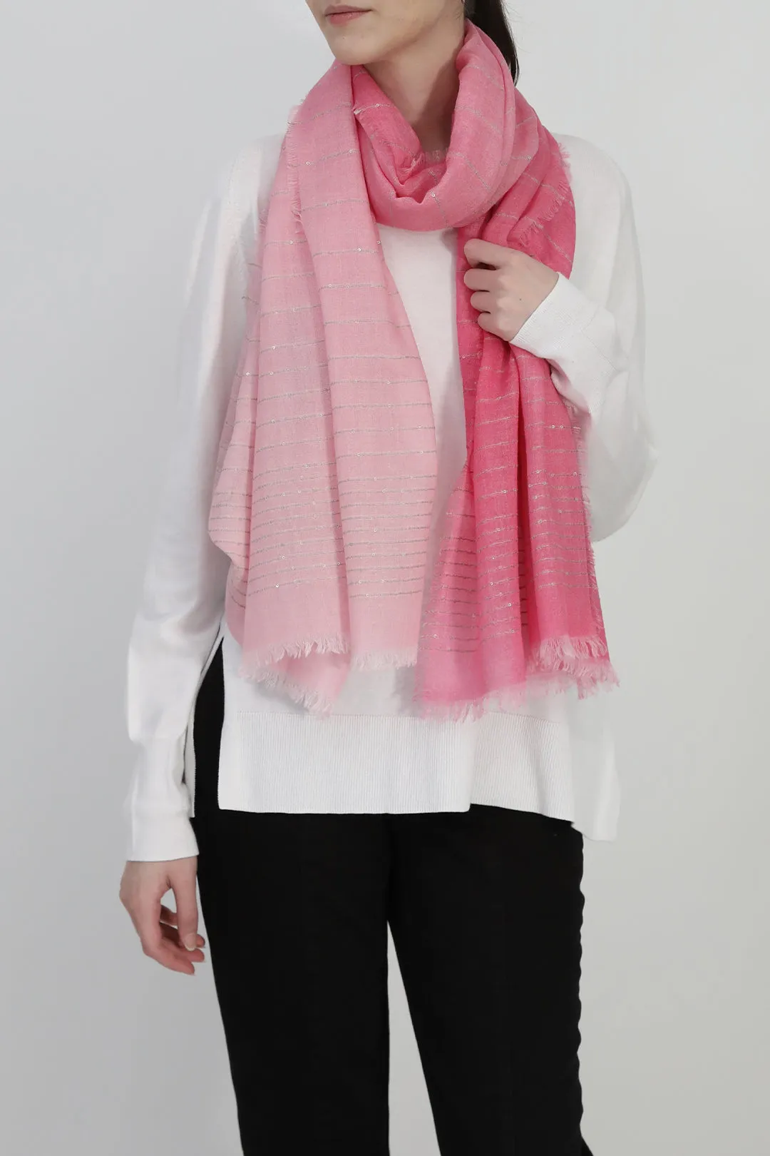 EMBELLISHED ROSE ITALIAN CASHMERE SCARF