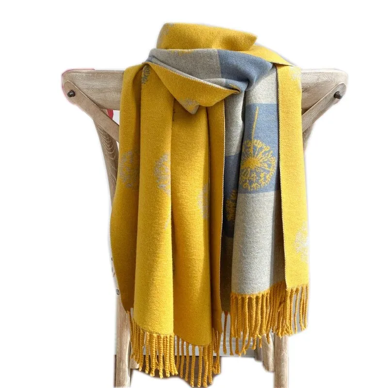 New Fashionable Winter Cashmere Scarf with Tassels and Plaid Pattern - Women's Shawl