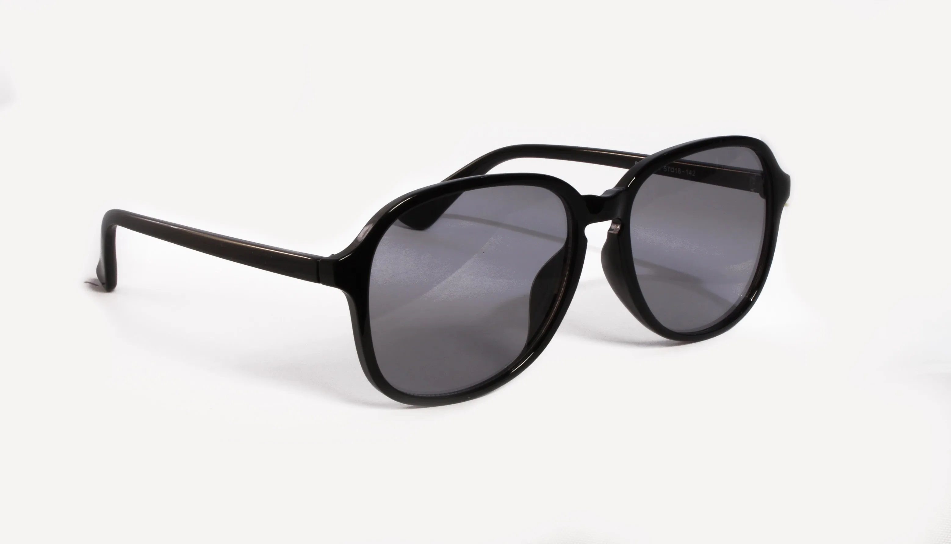 TOPANGA BLACK RETRO SUNGLASSES